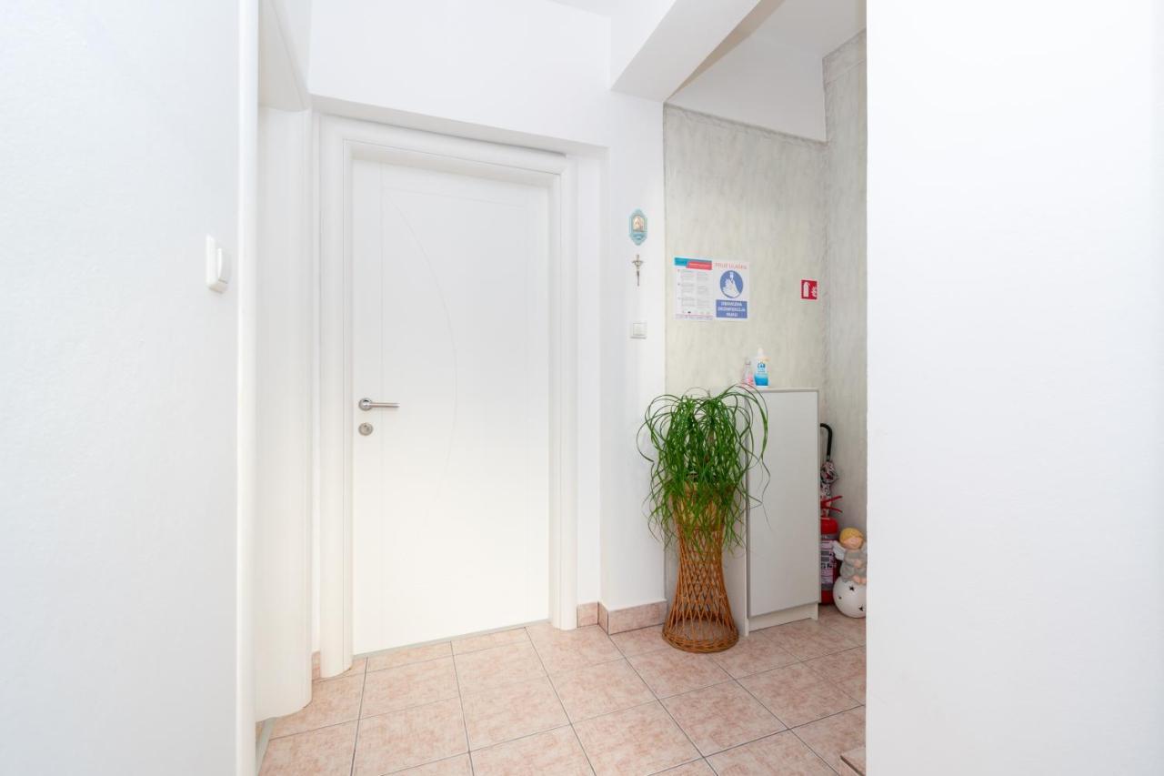 Apartment Mandre 4093B Exteriör bild